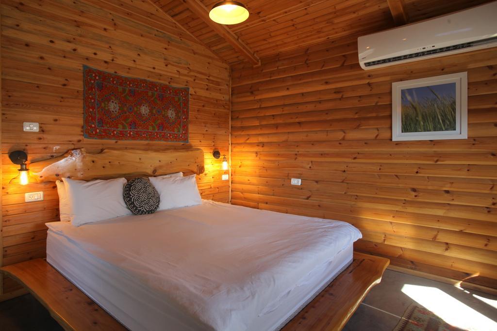 Assaf Boutique Winery & Cabins Kidmat Tsvi Exterior photo