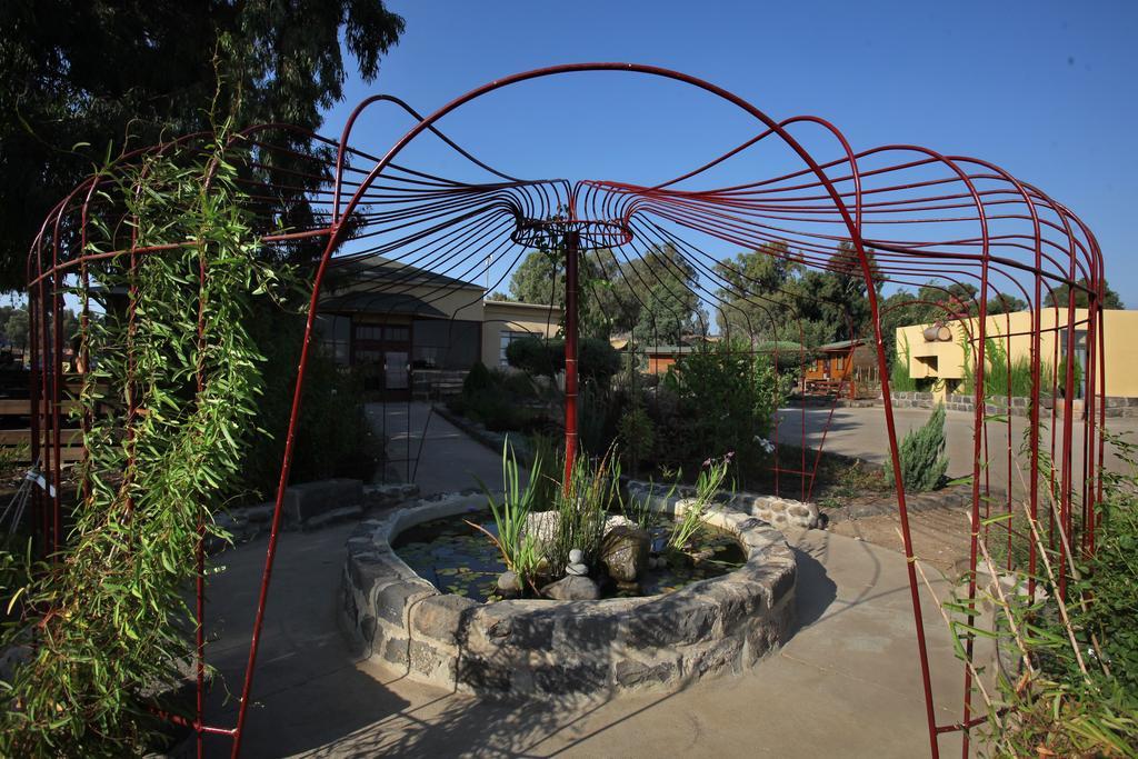 Assaf Boutique Winery & Cabins Kidmat Tsvi Exterior photo